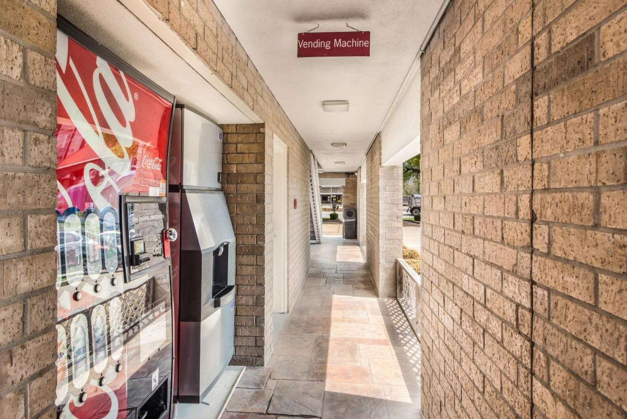 Americas Best Value Inn Колумбус Экстерьер фото