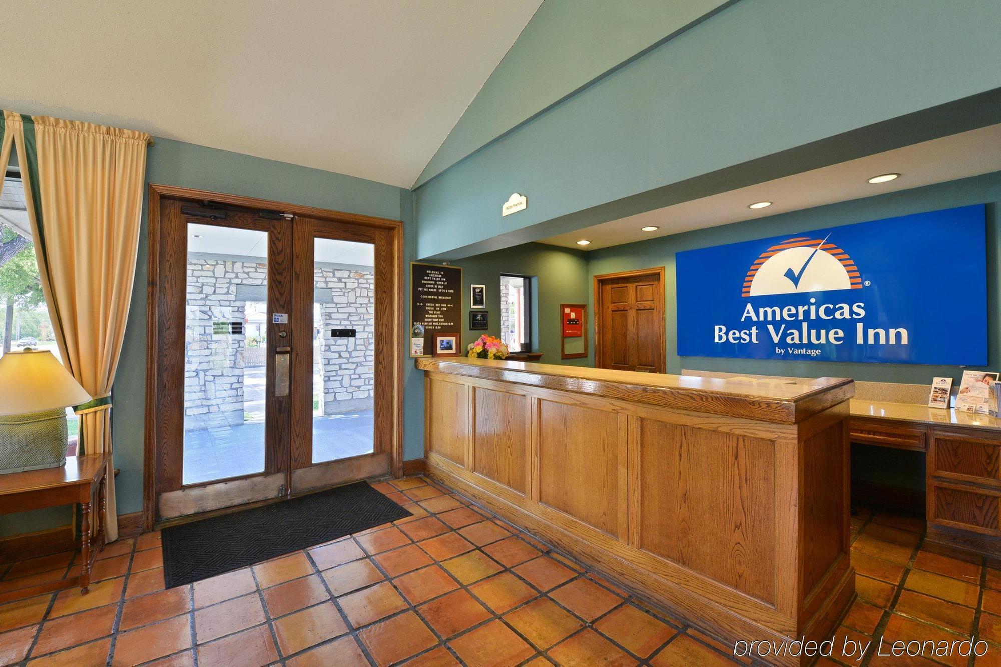Americas Best Value Inn Колумбус Экстерьер фото